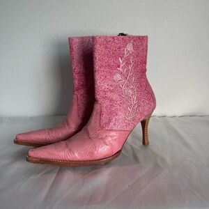 Super Rare Pink Ostrich Leather Ankle Cowboy Western Boots 6